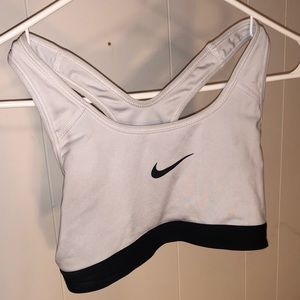 white nike sports bra